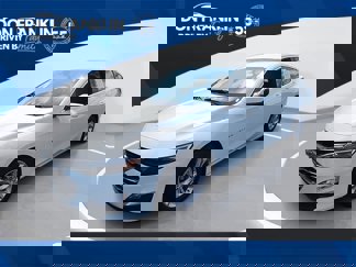 Used 2023 Chevrolet Malibu LT image 1