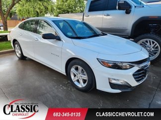 Used 2022 Chevrolet Malibu LS image 1