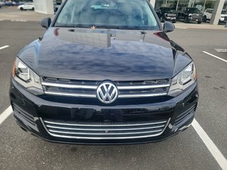 Used 2014 Volkswagen Touareg Executive video 1