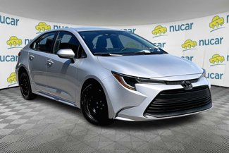 Certified 2024 Toyota Corolla LE image 1