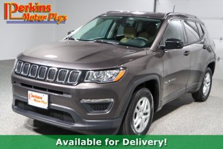 Used 2018 Jeep Compass Sport image 1