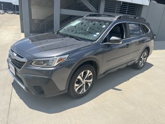 Used 2022 Subaru Outback Limited image 1