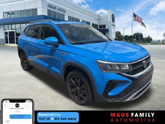 Used 2022 Volkswagen Taos SE image 1