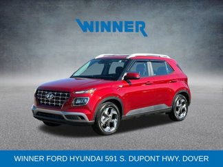 Used 2024 Hyundai Venue SEL image 1