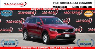 Used 2022 Kia Sorento LX image 1