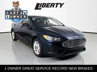 Used 2020 Ford Fusion SE image 1