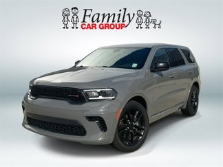 Used 2023 Dodge Durango GT image 1