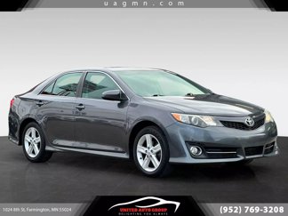 Used 2013 Toyota Camry SE image 1