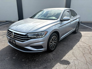 Used 2021 Volkswagen Jetta SE image 1