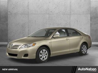 Used 2010 Toyota Camry XLE image 1