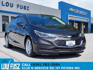 Used 2017 Chevrolet Cruze LT image 1