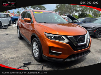 Used 2018 Nissan Rogue SV w/ Sun & Sound Touring Package image 1