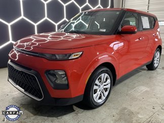 Used 2022 Kia Soul LX image 1