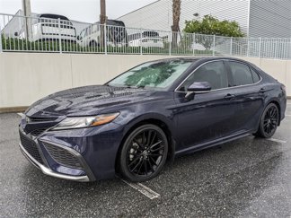 Used 2021 Toyota Camry XSE image 1