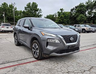 Used 2023 Nissan Rogue SV image 1