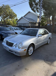 Used 2001 Mercedes-Benz E 320 Sedan image 1