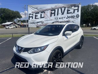 Used 2017 Nissan Rogue Sport SL image 1