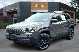 Used 2020 Jeep Cherokee Trailhawk video 1