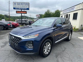 Used 2019 Hyundai Santa Fe SE image 1