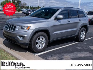 Used 2015 Jeep Grand Cherokee Laredo image 1