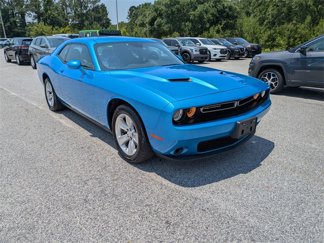 Used 2023 Dodge Challenger SXT image 1