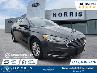 Used 2018 Ford Fusion S image 1