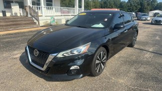 Used 2019 Nissan Altima 2.5 SV image 1