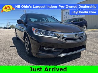 Used 2017 Honda Accord EX image 1