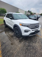 Used 2020 Ford Explorer Limited image 1