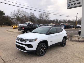New 2025 Jeep Compass Limited image 1