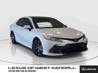Used 2024 Toyota Camry XLE image 1