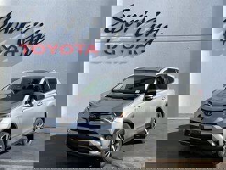 Used 2018 Toyota RAV4 XLE image 1
