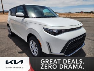 New 2025 Kia Soul LX image 1