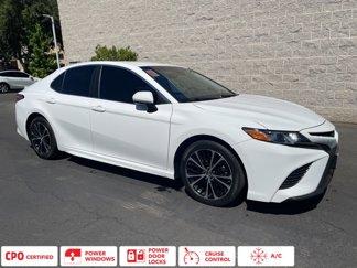 Certified 2018 Toyota Camry SE image 1