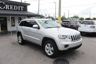 Used 2013 Jeep Grand Cherokee Laredo image 1