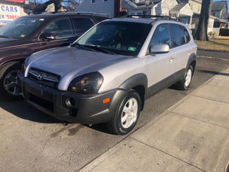 Used 2005 Hyundai Tucson LX image 1