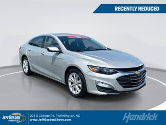 Used 2020 Chevrolet Malibu LT image 1