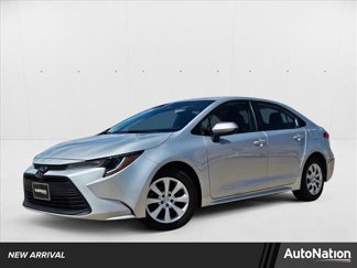 Used 2025 Toyota Corolla LE image 1