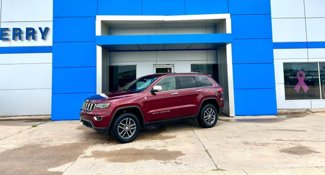 Used 2017 Jeep Grand Cherokee Limited w/ Luxury Group II image 1