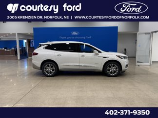 Used 2019 Buick Enclave Avenir image 1