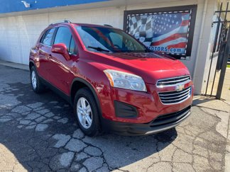 Used 2015 Chevrolet Trax LT w/ LT Sun and Sound Package image 1