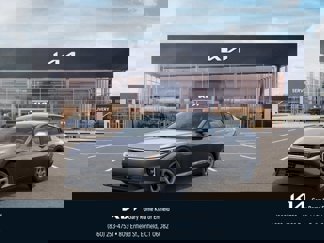 New 2025 Kia K4 LXS image 1