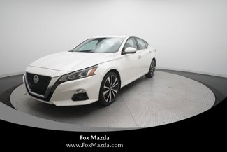 Used 2019 Nissan Altima 2.5 Platinum image 1