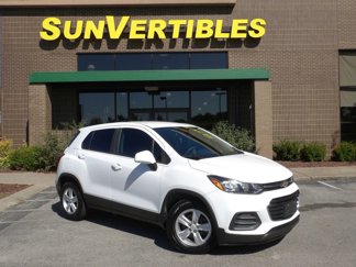Used 2020 Chevrolet Trax LS w/ Tint and Cruise Package image 1