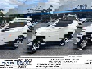 Used 2019 Jeep Compass Latitude image 1