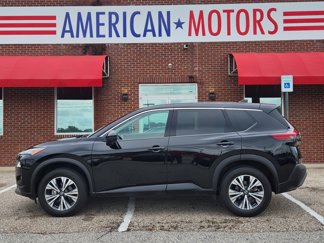 Used 2021 Nissan Rogue SV image 1