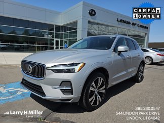 Used 2022 Volvo XC60 T8 Inscription w/ Advanced Package image 1