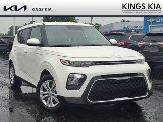 Used 2022 Kia Soul LX image 1