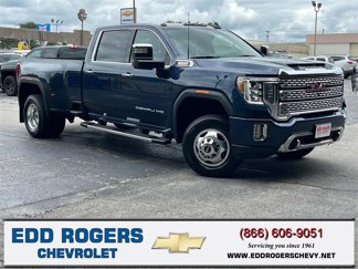 Used 2022 GMC Sierra 3500 Denali w/ Denali Ultimate Package image 1