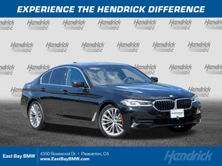 Certified 2023 BMW 530e w/ Premium Package image 1